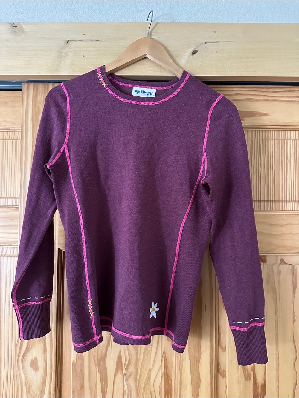EUC Meister Thin Ski Sweater Plum Crewneck Sweater with Pink Contrast Stitching